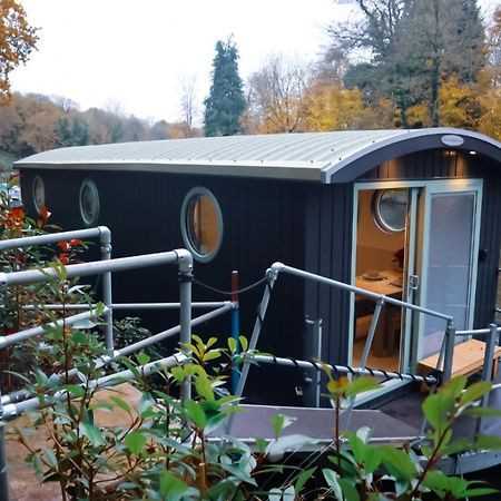 Apartmán Lady Florence, Maidstone A Unique River Boat With Castle Views Exteriér fotografie