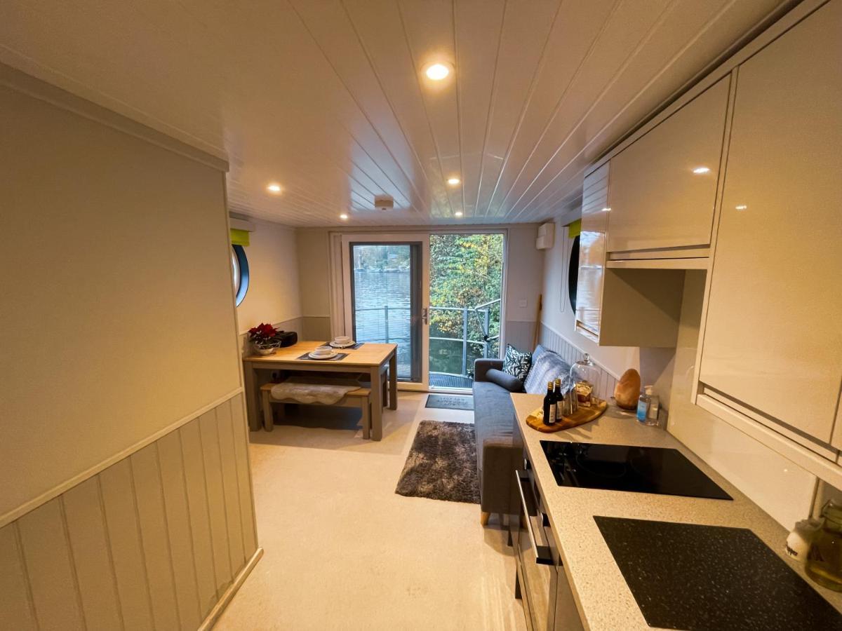 Apartmán Lady Florence, Maidstone A Unique River Boat With Castle Views Exteriér fotografie
